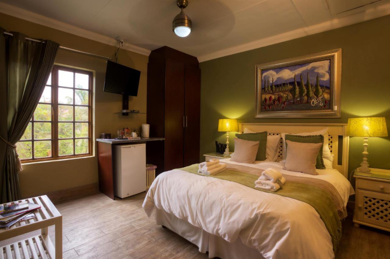 Purple Gecko Guest House Lydenburg Exterior foto